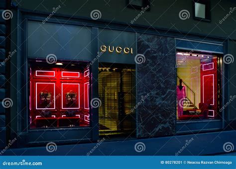 where to buy gucci in florence|gucci florence outlet.